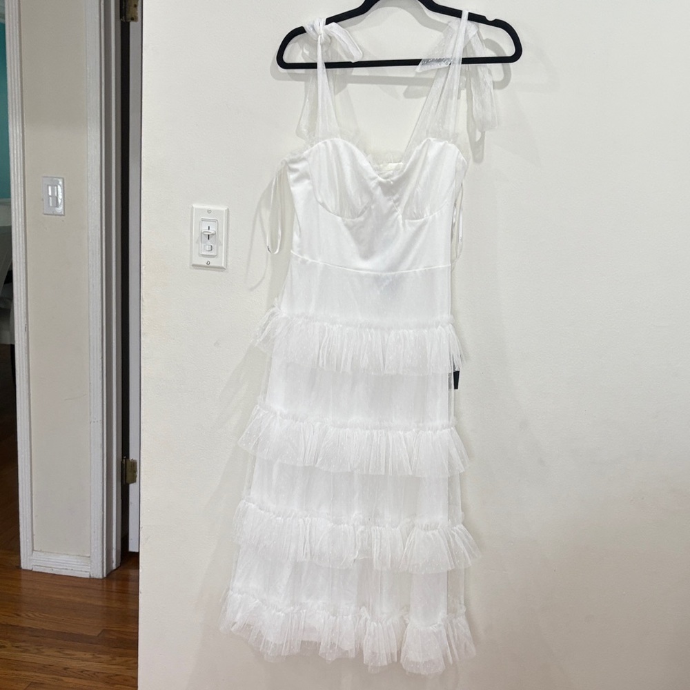 Lulu's Strapless White Tiered Dress